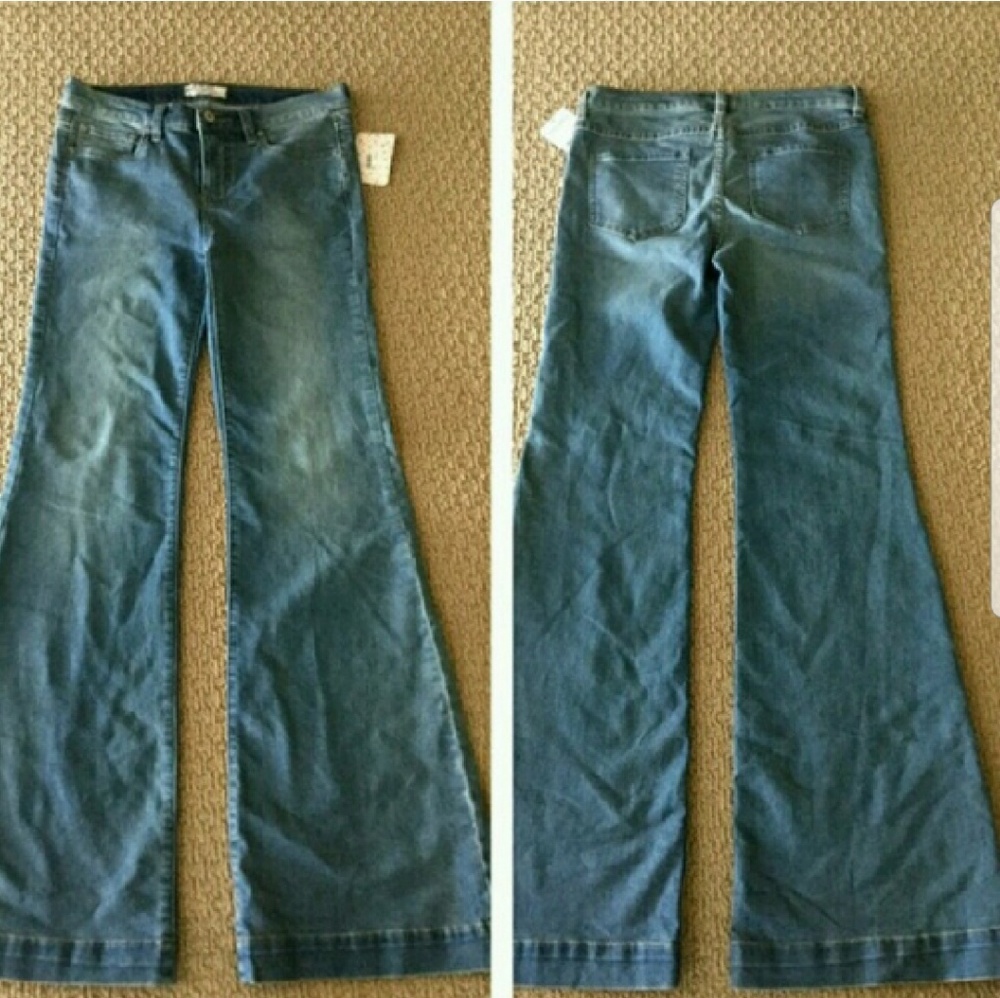 Free People Midrise Clean Flare Jeans - Picture 3 of 5